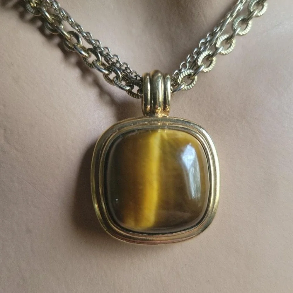 Tigers Eye Pendant‎ Necklace 16-19